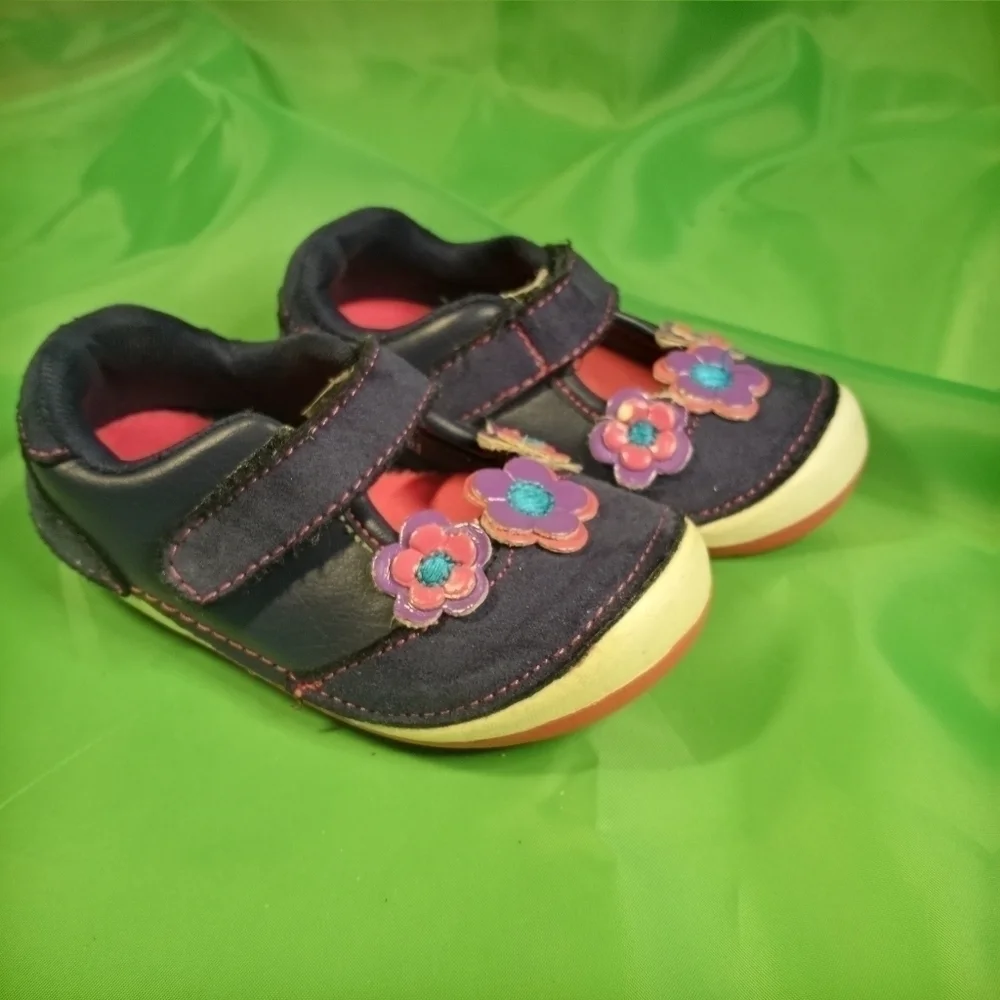 TEENY Toes Mary Jane Style Shoes Infant Size 4
